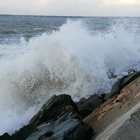 Apartment Convivial 35 M² Piscine Partagee